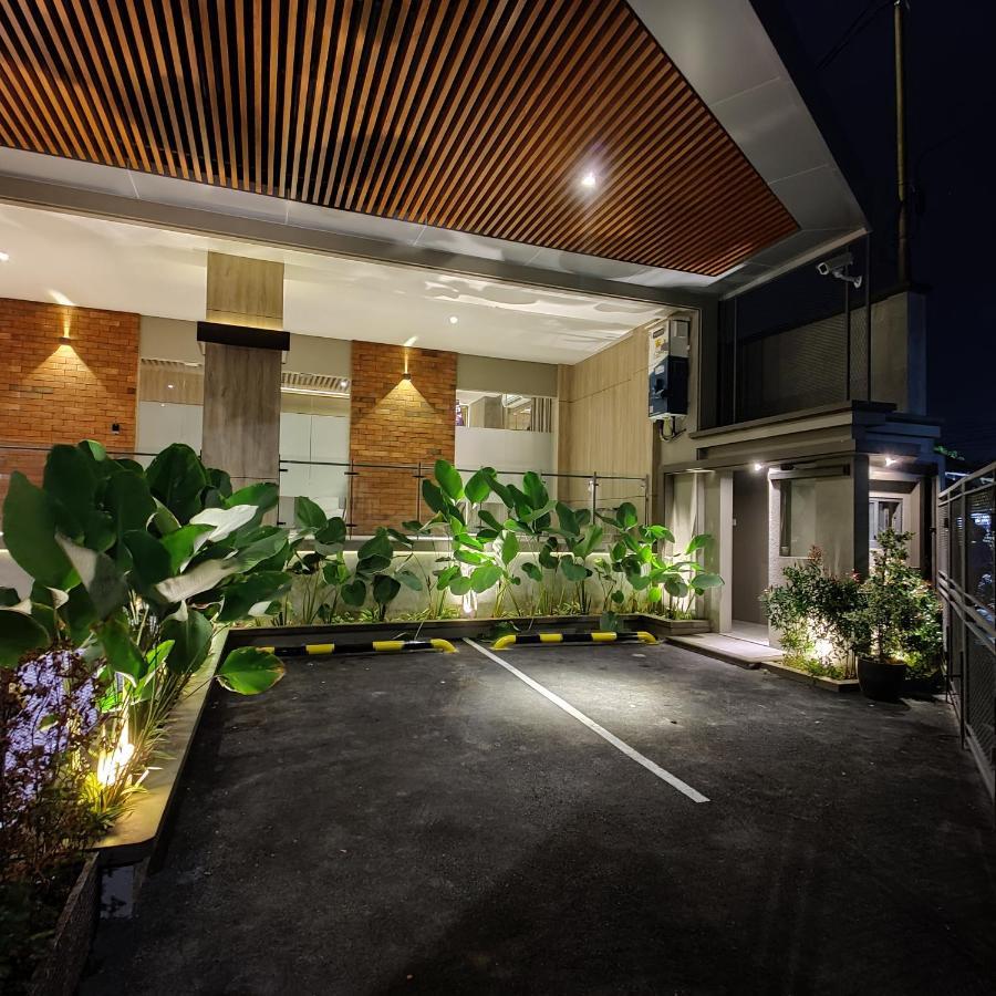 The Mango Suites By Flat06 Giacarta Esterno foto
