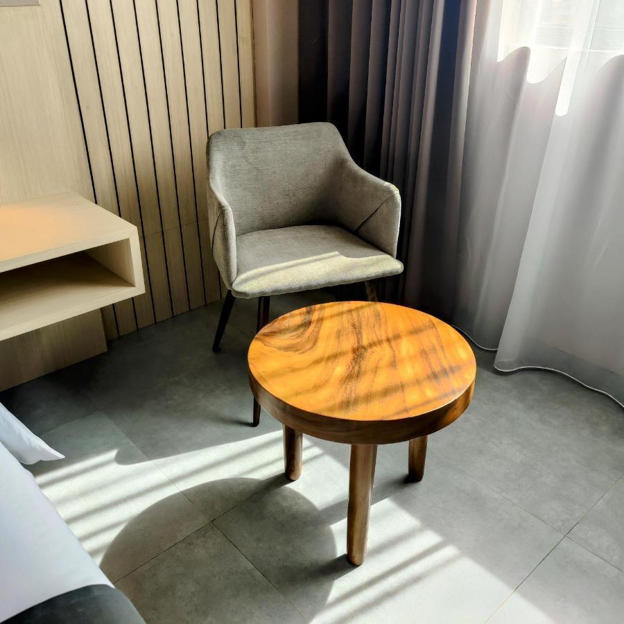 The Mango Suites By Flat06 Giacarta Esterno foto