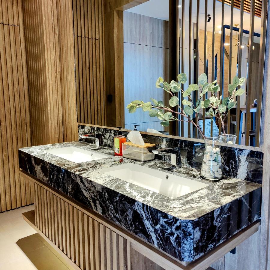 The Mango Suites By Flat06 Giacarta Esterno foto